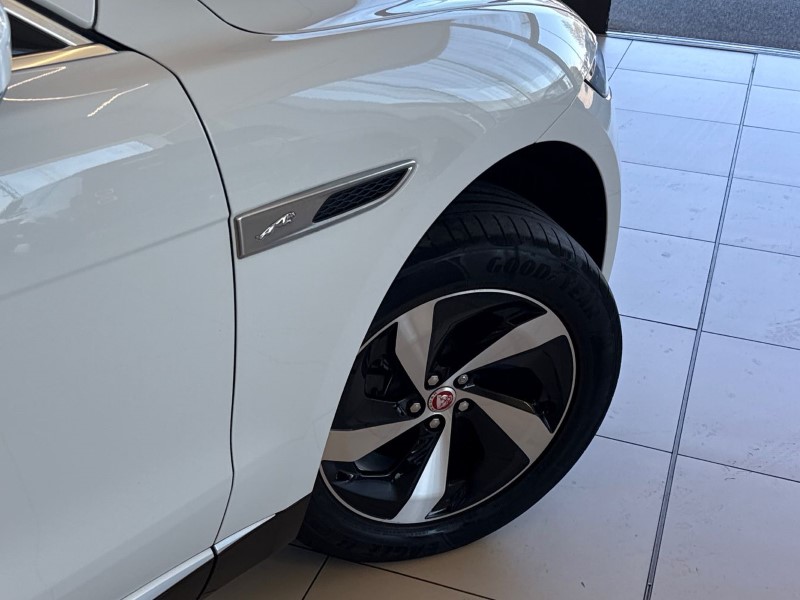 2022 (22) JAGUAR F-PACE 2.0 D200 S 5dr Auto AWD 5330718