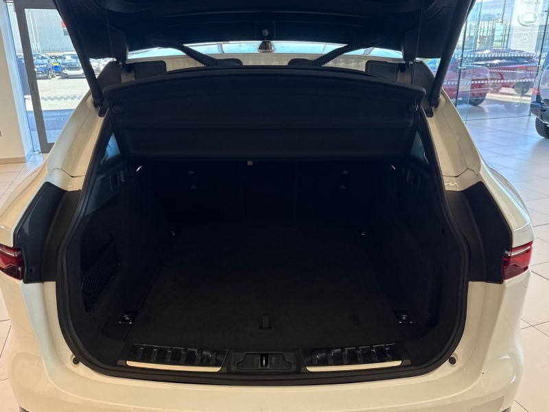 2022 (22) JAGUAR F-PACE 2.0 D200 S 5dr Auto AWD 5330680