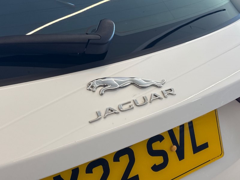 2022 (22) JAGUAR F-PACE 2.0 D200 S 5dr Auto AWD 5330714