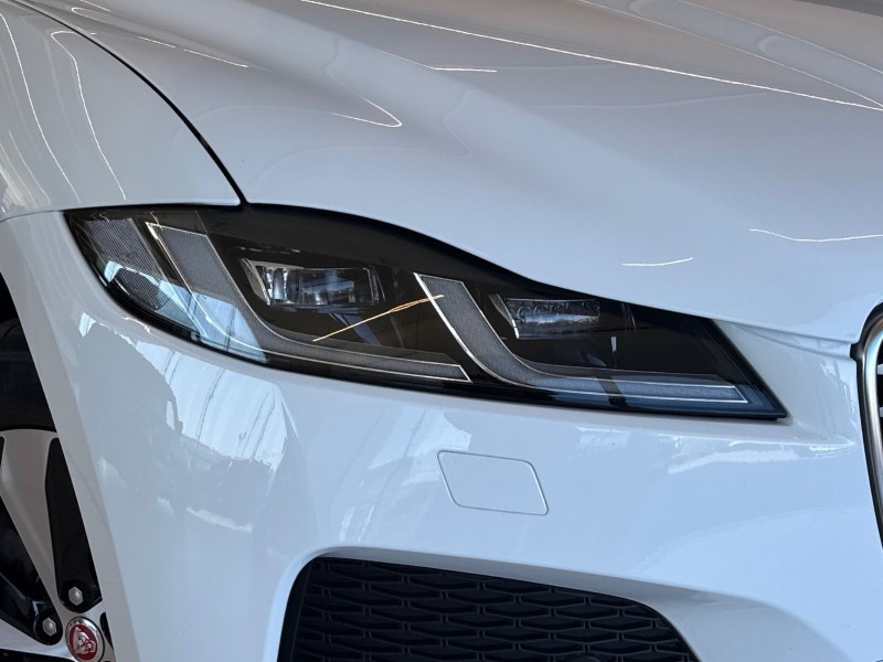 2022 (22) JAGUAR F-PACE 2.0 D200 S 5dr Auto AWD 5330687