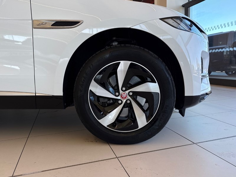 2022 (22) JAGUAR F-PACE 2.0 D200 S 5dr Auto AWD 5330678