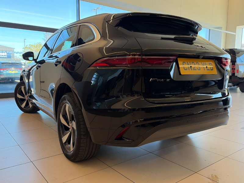 2023 (23) JAGUAR F-PACE 2.0 P400e R-Dynamic SE 5dr Auto AWD 5330366