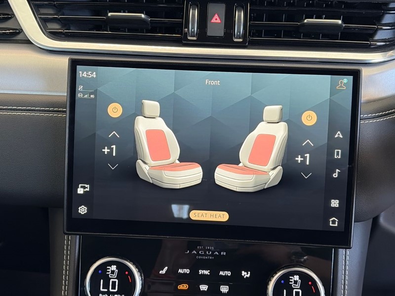 2023 (23) JAGUAR F-PACE 2.0 P400e R-Dynamic SE 5dr Auto AWD 5330346