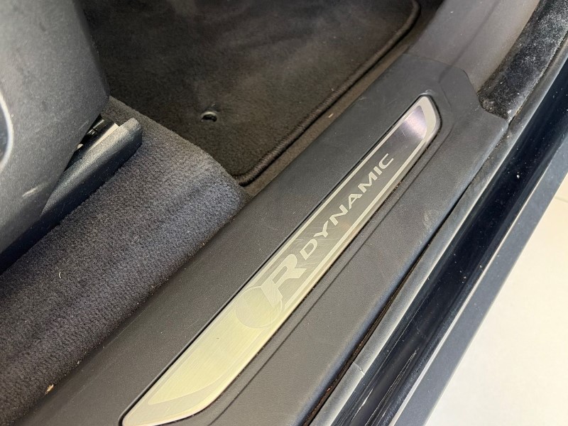 2023 (23) JAGUAR F-PACE 2.0 P400e R-Dynamic SE 5dr Auto AWD 5330350