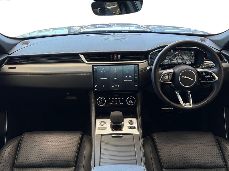 2023 (23) JAGUAR F-PACE 2.0 P400e R-Dynamic SE 5dr Auto AWD 5330321