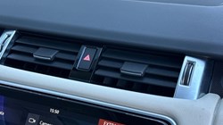 2018 (68) LAND ROVER RANGE ROVER SPORT 3.0 SDV6 HSE 5dr Auto 5335785