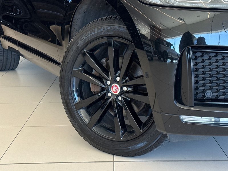 2021 (21) JAGUAR F-PACE 2.0d [180] Chequered Flag 5dr Auto AWD 5322481