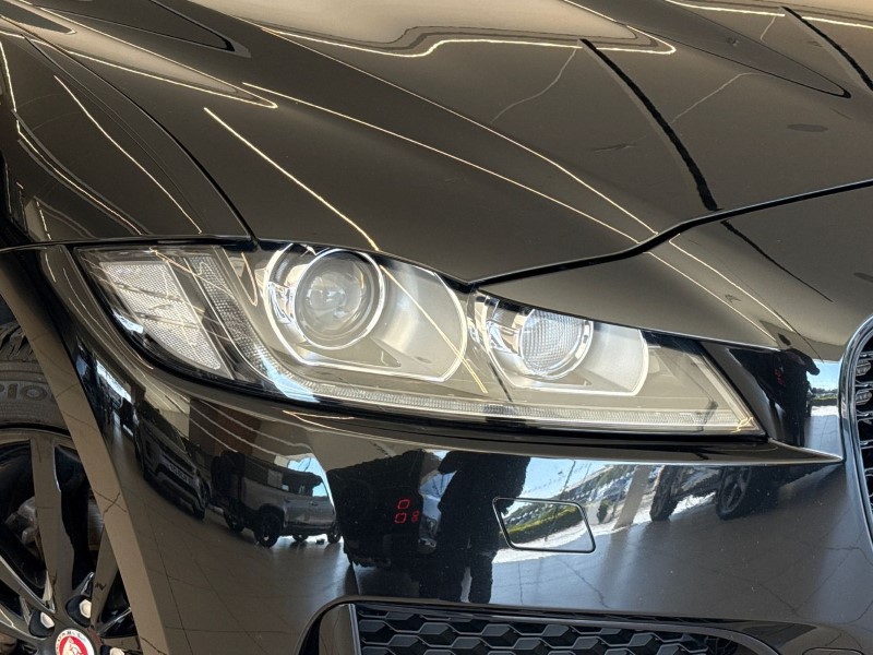 2021 (21) JAGUAR F-PACE 2.0d [180] Chequered Flag 5dr Auto AWD 5322455