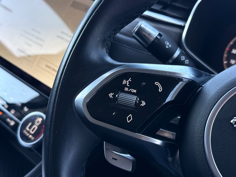 2022 (22) JAGUAR F-PACE 2.0 P400e S 5dr Auto AWD 5328970