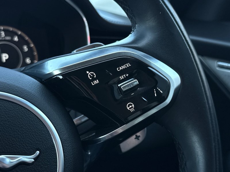 2022 (22) JAGUAR F-PACE 2.0 P400e S 5dr Auto AWD 5328971