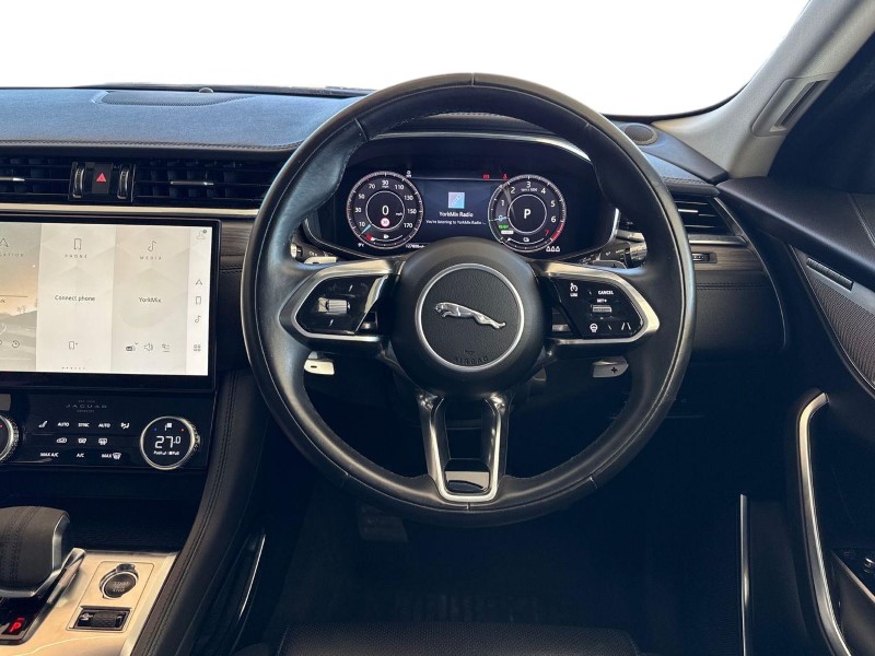 2022 (22) JAGUAR F-PACE 2.0 P400e S 5dr Auto AWD 5328958