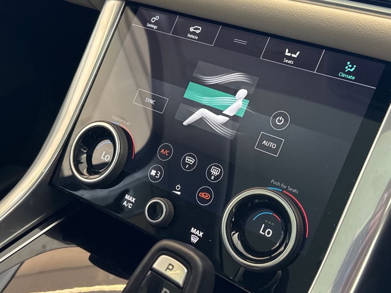 2022 (22) LAND ROVER RANGE ROVER SPORT 3.0 D250 HSE Silver 5dr Auto 5329700