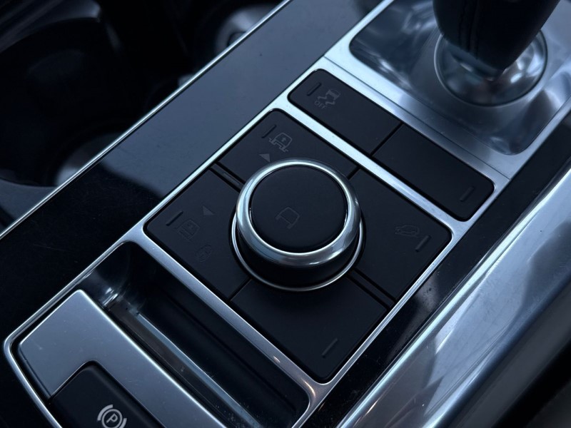 2021 (71) LAND ROVER RANGE ROVER SPORT 3.0 D300 HSE Silver 5dr Auto 5332472