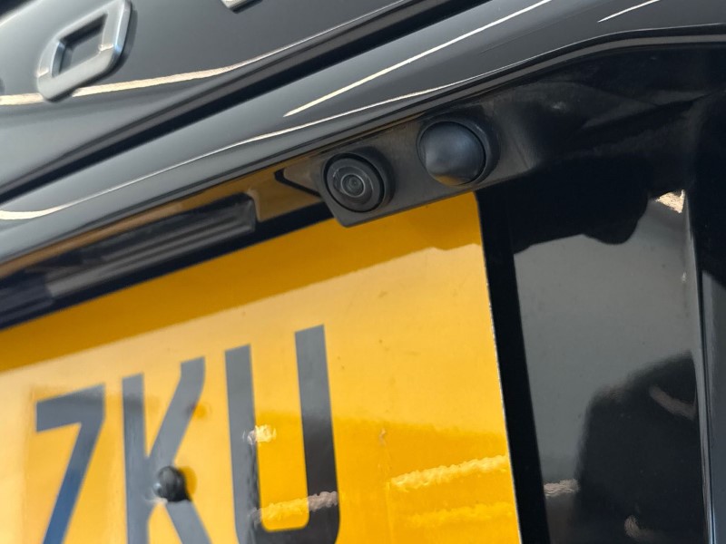 2021 (71) LAND ROVER RANGE ROVER SPORT 3.0 D300 HSE Silver 5dr Auto 5332477