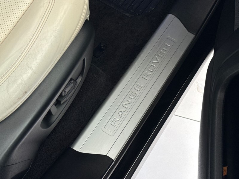 2021 (71) LAND ROVER RANGE ROVER SPORT 3.0 D300 HSE Silver 5dr Auto 5332474