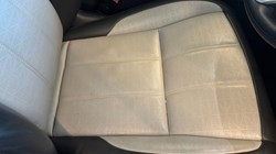 2023 (23) LAND ROVER RANGE ROVER EVOQUE 2.0 D200 R-Dynamic HSE 5dr Auto 5335488