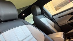 2023 (23) LAND ROVER RANGE ROVER EVOQUE 2.0 D200 R-Dynamic HSE 5dr Auto 5335484