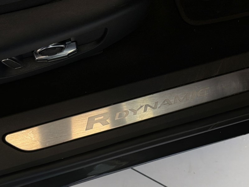 2023 (23) LAND ROVER RANGE ROVER EVOQUE 2.0 D200 R-Dynamic HSE 5dr Auto 5335500