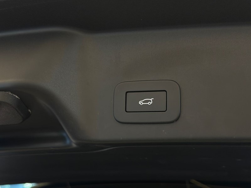 2023 (23) LAND ROVER RANGE ROVER EVOQUE 2.0 D200 R-Dynamic HSE 5dr Auto 5335502