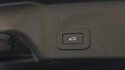 2023 (23) LAND ROVER RANGE ROVER EVOQUE 2.0 D200 R-Dynamic HSE 5dr Auto 5335502