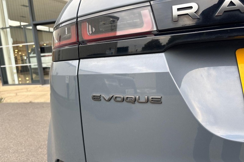 2021 (21) LAND ROVER RANGE ROVER EVOQUE 2.0 D165 R-Dynamic SE 5dr Auto 5561845