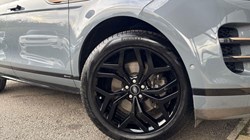 2021 (21) LAND ROVER RANGE ROVER EVOQUE 2.0 D165 R-Dynamic SE 5dr Auto 5561843