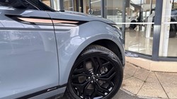 2021 (21) LAND ROVER RANGE ROVER EVOQUE 2.0 D165 R-Dynamic SE 5dr Auto 5561848