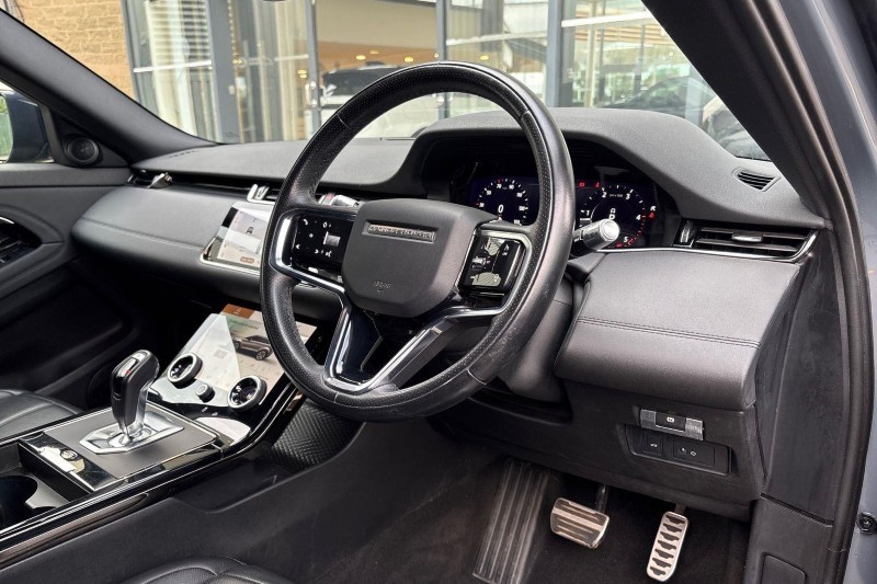 2021 (21) LAND ROVER RANGE ROVER EVOQUE 2.0 D165 R-Dynamic SE 5dr Auto 5561834