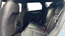 2021 (21) LAND ROVER RANGE ROVER EVOQUE 2.0 D165 R-Dynamic SE 5dr Auto 5561800