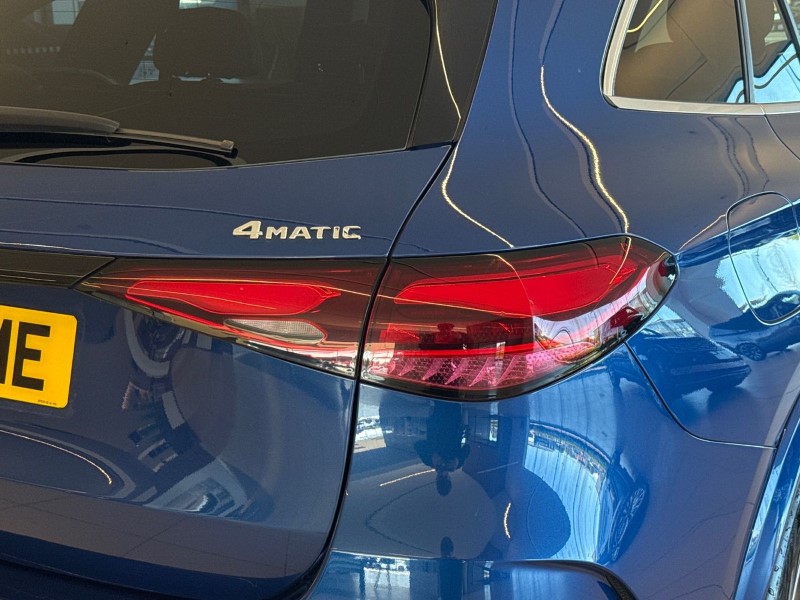 2023 (23) MERCEDES-BENZ GLC 300 4Matic AMG Line Premium Plus 5dr 9G-Tronic 5353587