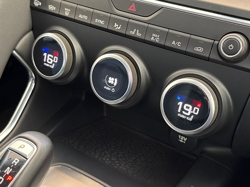 2018 (68) JAGUAR E-PACE 2.0 SE 5dr Auto 5344749