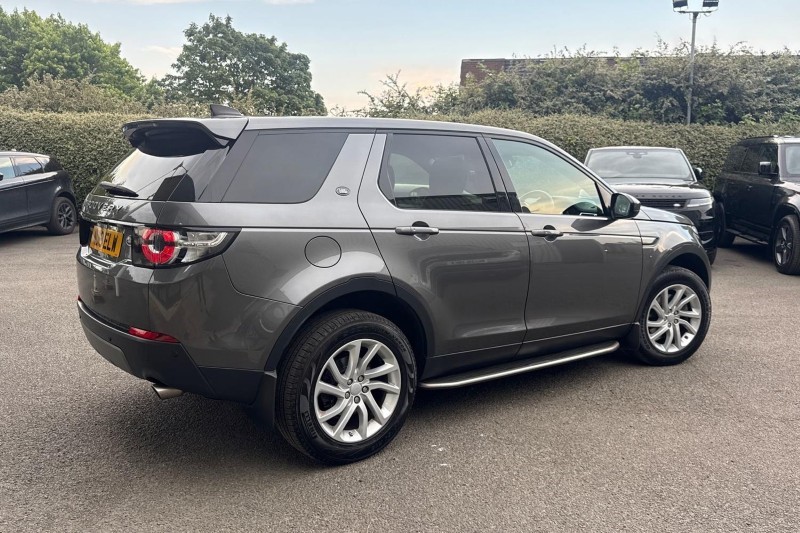 2019 (19) LAND ROVER DISCOVERY SPORT 2.0 TD4 180 SE Tech 5dr Auto 5551198
