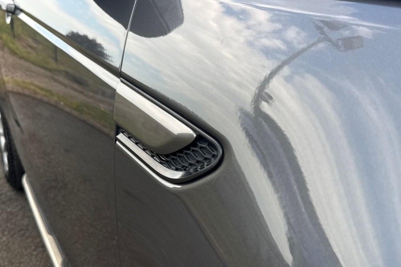 2019 (19) LAND ROVER DISCOVERY SPORT 2.0 TD4 180 SE Tech 5dr Auto 5551170