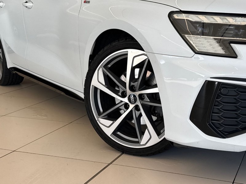 2021 (70) AUDI A3 35 TFSI Edition 1 5dr 5355216