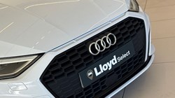 2021 (70) AUDI A3 35 TFSI Edition 1 5dr 5355215