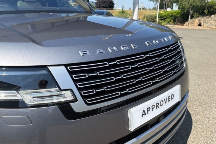 2023 (23) LAND ROVER RANGE ROVER 3.0 D350 Autobiography LWB 4dr Auto 5595850
