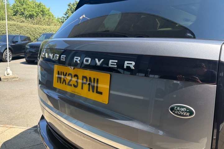 2023 (23) LAND ROVER RANGE ROVER 3.0 D350 Autobiography LWB 4dr Auto 5595828