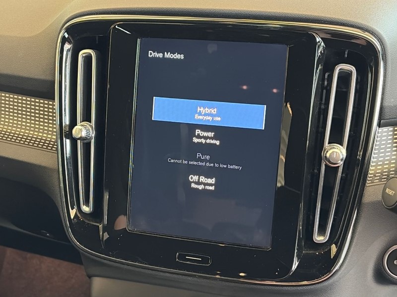 2021 (70) VOLVO XC40 1.5 T5 Recharge PHEV R DESIGN 5dr Auto 5338839