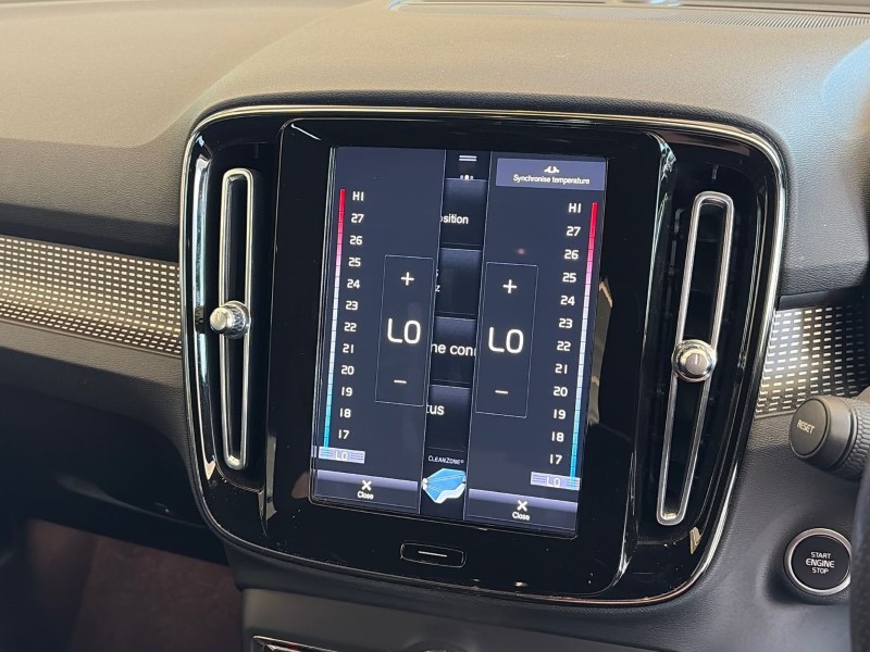 2021 (70) VOLVO XC40 1.5 T5 Recharge PHEV R DESIGN 5dr Auto 5338838