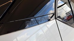 2021 (70) VOLVO XC40 1.5 T5 Recharge PHEV R DESIGN 5dr Auto 5338858