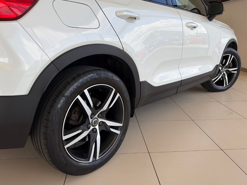 2021 (70) VOLVO XC40 1.5 T5 Recharge PHEV R DESIGN 5dr Auto 5338852