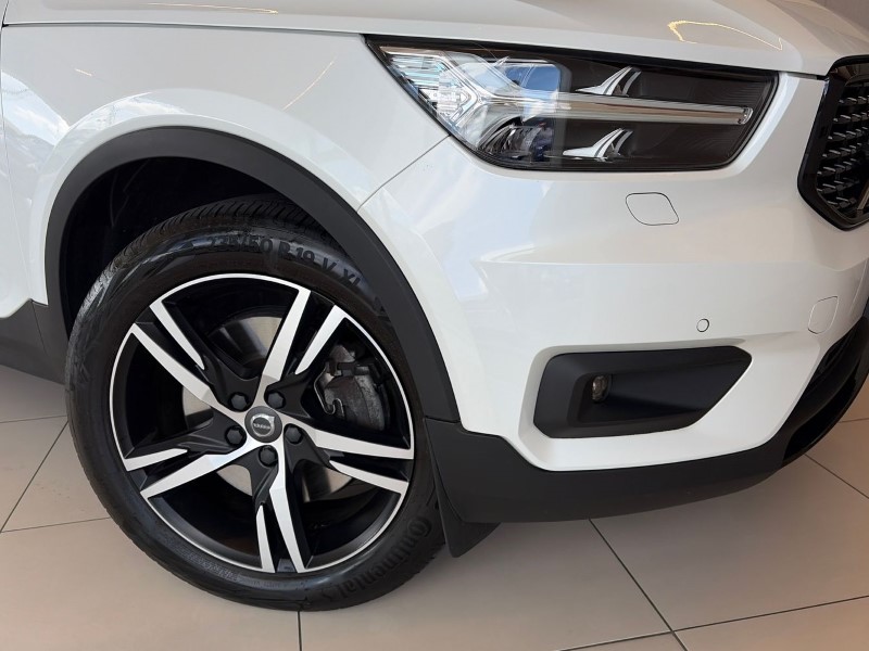 2021 (70) VOLVO XC40 1.5 T5 Recharge PHEV R DESIGN 5dr Auto 5338846