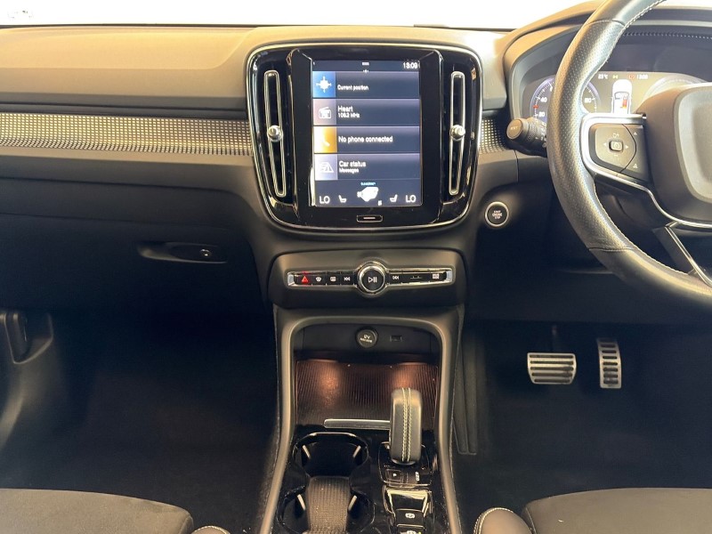 2021 (70) VOLVO XC40 1.5 T5 Recharge PHEV R DESIGN 5dr Auto 5338819