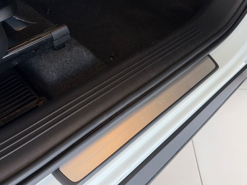 2021 (70) VOLVO XC40 1.5 T5 Recharge PHEV R DESIGN 5dr Auto 5338843