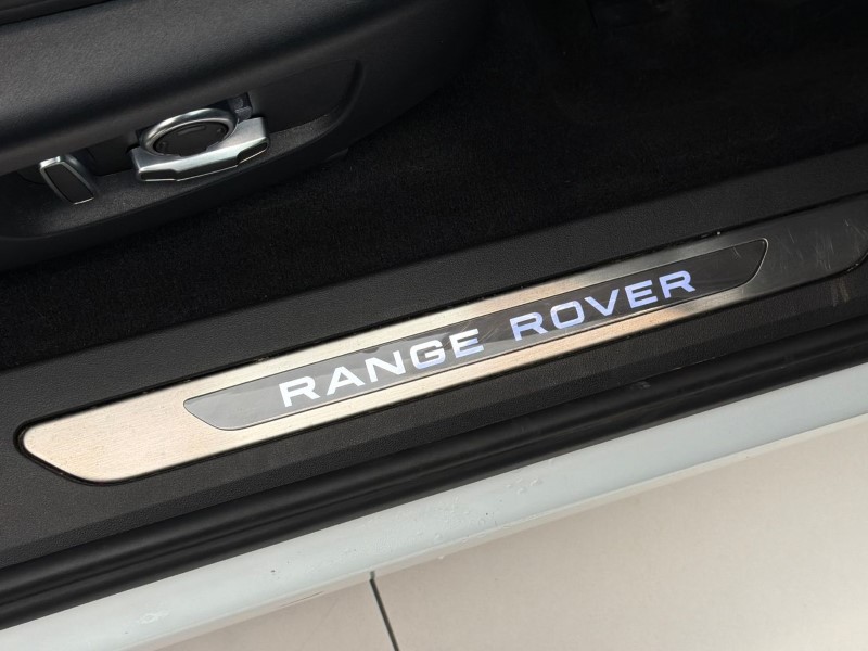 2023 (23) LAND ROVER RANGE ROVER EVOQUE 1.5 P300e Autobiography 5dr Auto 5347762