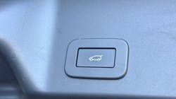 2023 (23) LAND ROVER RANGE ROVER EVOQUE 1.5 P300e Autobiography 5dr Auto 5355826