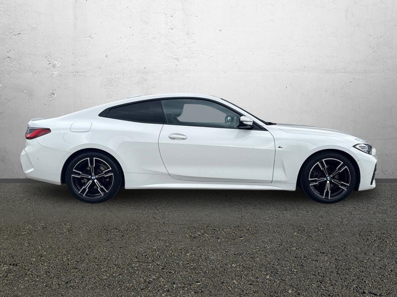 2021 (21) BMW 4 SERIES 420d xDrive MHT M Sport 2dr Step Auto 5367758