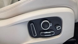 2022 (72) JAGUAR F-PACE 3.0 D300 R-Dynamic HSE 5dr Auto AWD 5368633