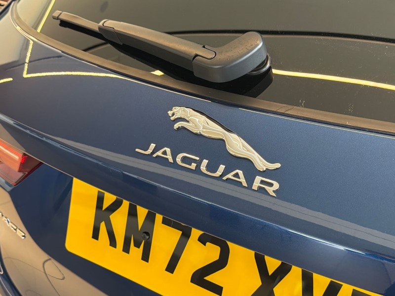 2022 (72) JAGUAR F-PACE 3.0 D300 R-Dynamic HSE 5dr Auto AWD 5368654