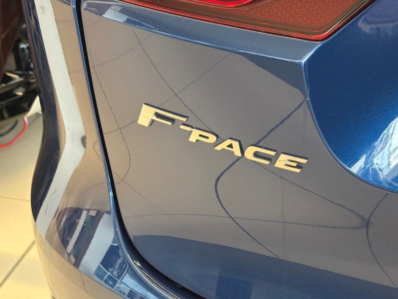2022 (72) JAGUAR F-PACE 3.0 D300 R-Dynamic HSE 5dr Auto AWD 5368655